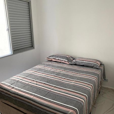 Studio Na Praia Da Enseada Гуаружа Экстерьер фото
