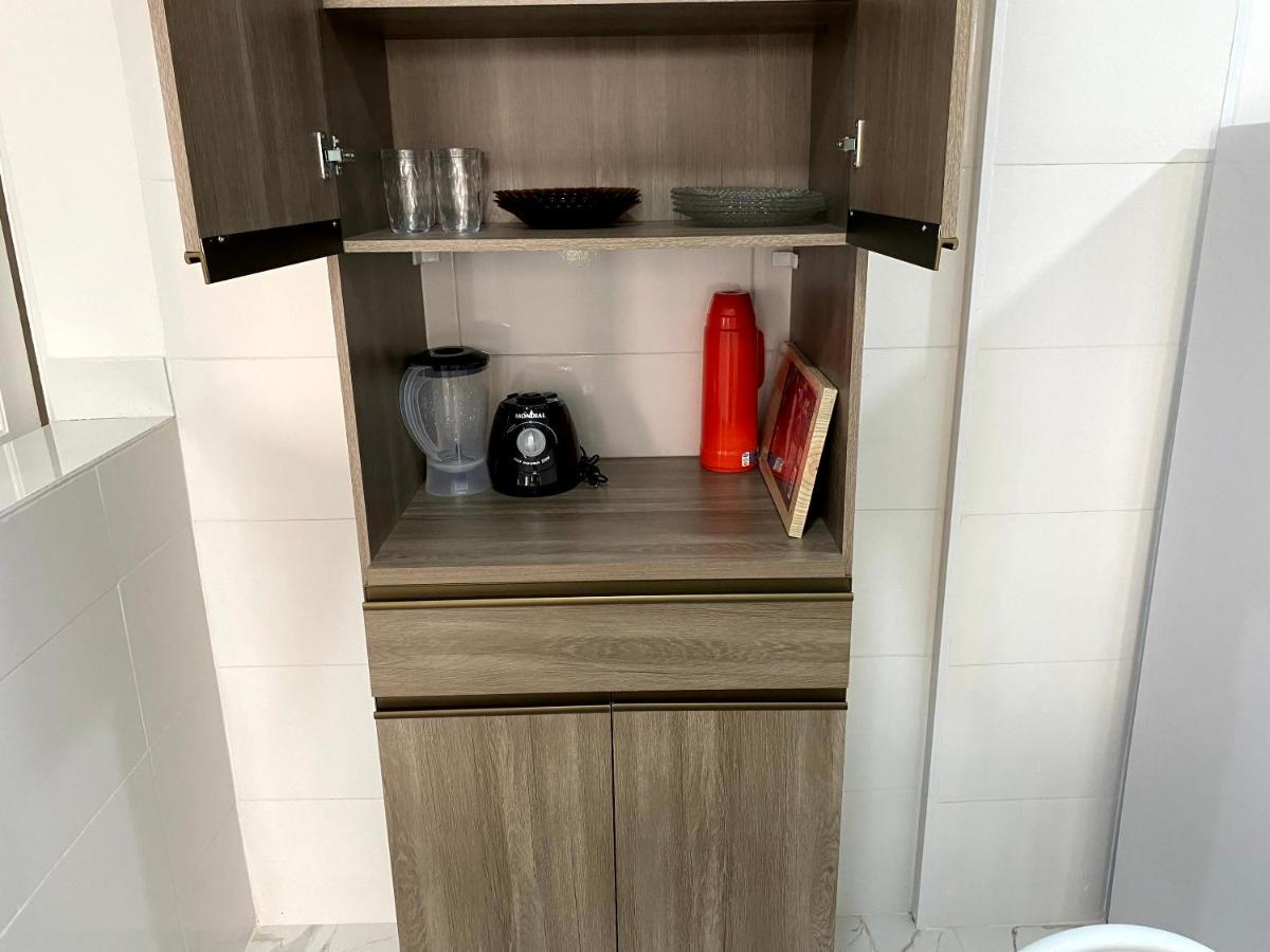 Studio Na Praia Da Enseada Гуаружа Экстерьер фото