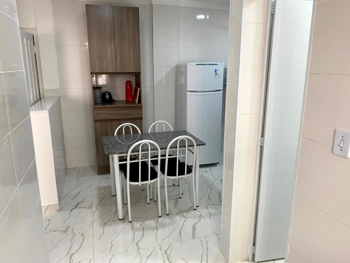 Studio Na Praia Da Enseada Гуаружа Экстерьер фото